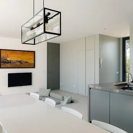 Villa Aina *